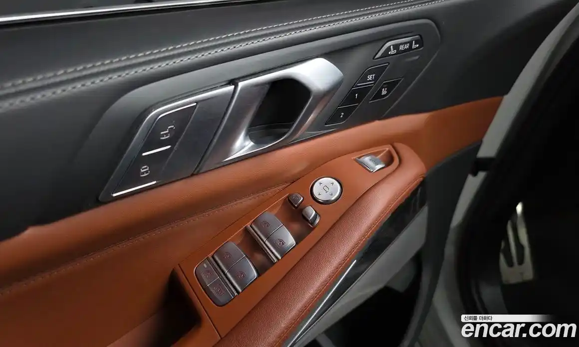 BMW X7 2021 3.0 автомат (гидро), фото 38