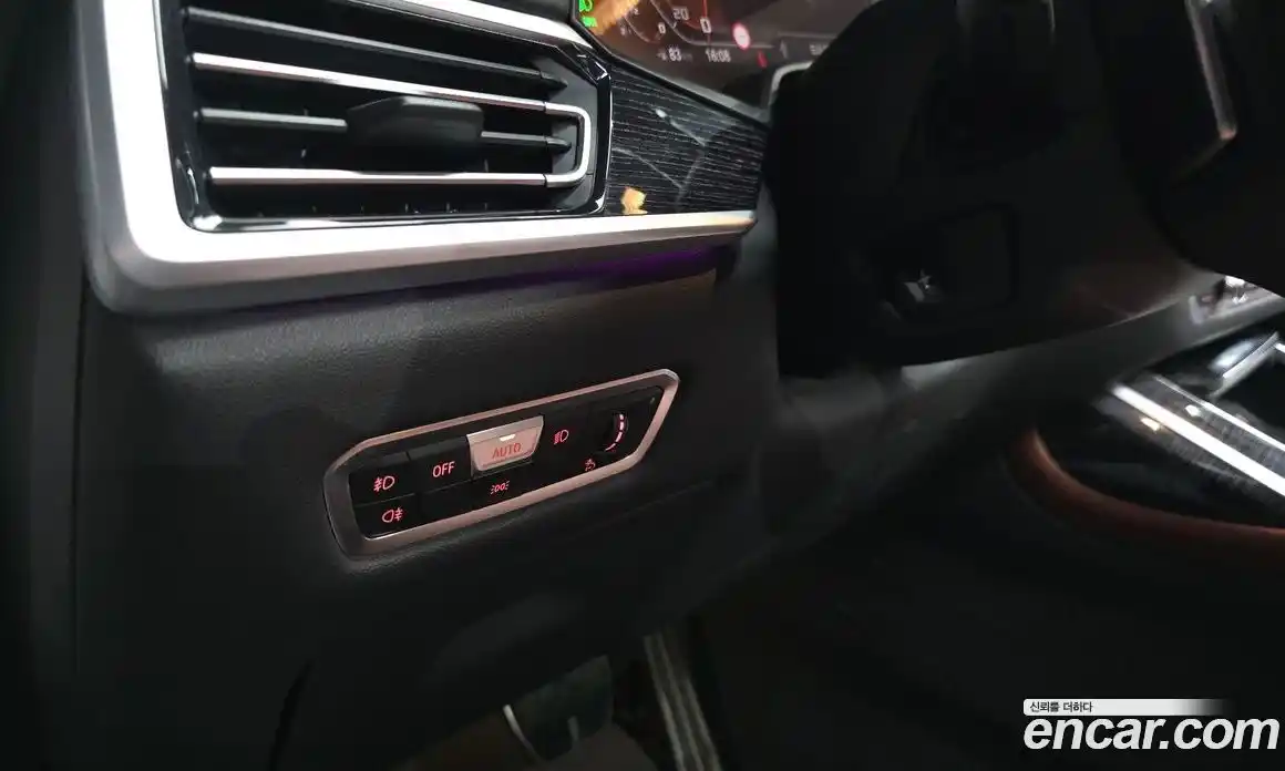 BMW X7 2021 3.0 автомат (гидро), фото 42