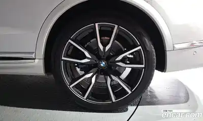 BMW X7 2021 3.0 автомат (гидро), миниатюра 7