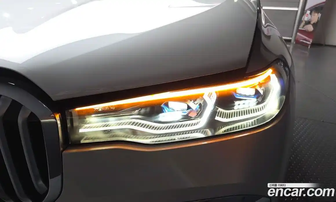 BMW X7 2021 3.0 автомат (гидро), фото 8