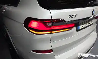 BMW X7 2021 3.0 автомат (гидро), миниатюра 9