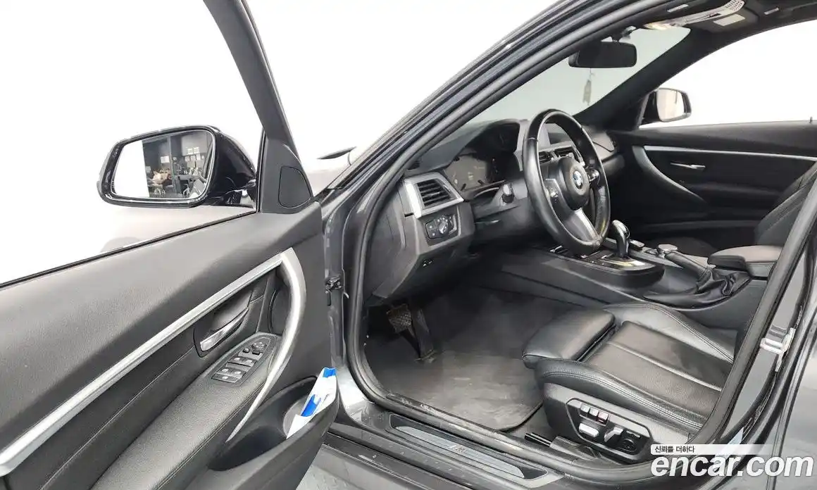 BMW 3 серия 2018 2.0 автомат (гидро), фото 13