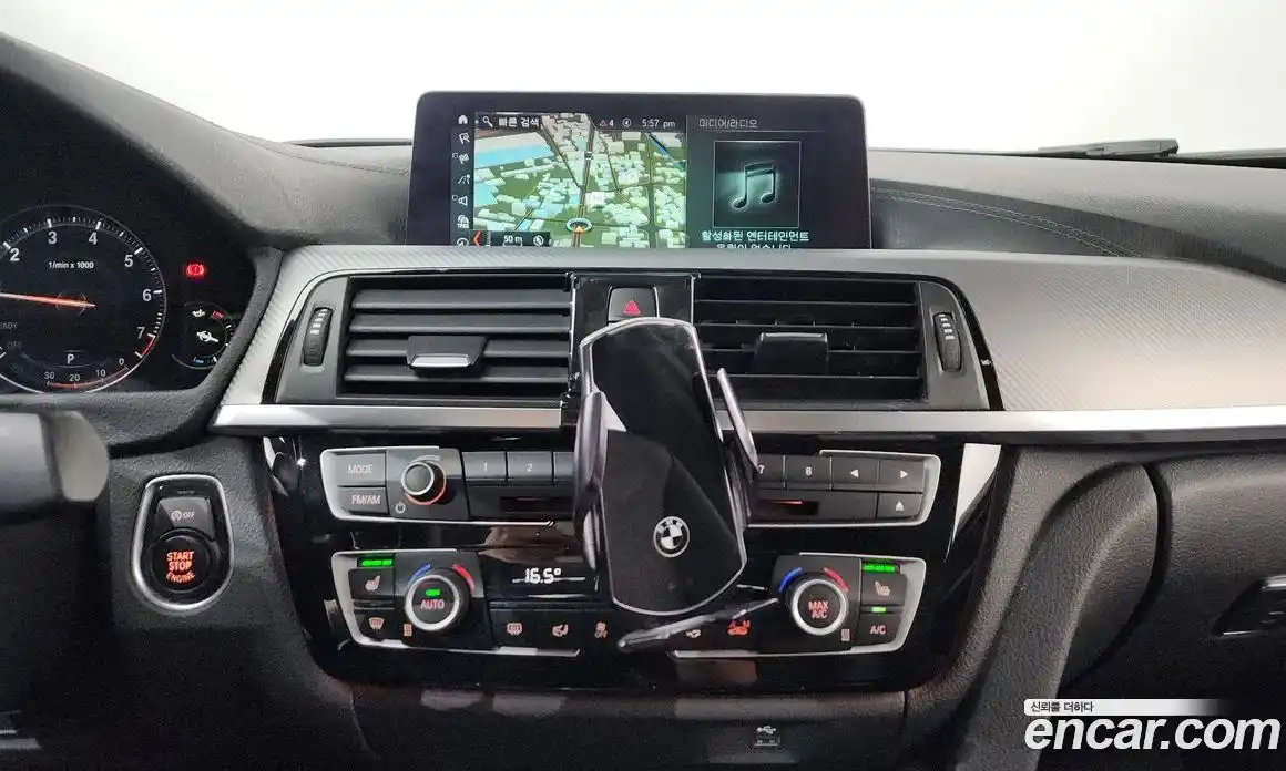 BMW 3 серия 2018 2.0 автомат (гидро), фото 18