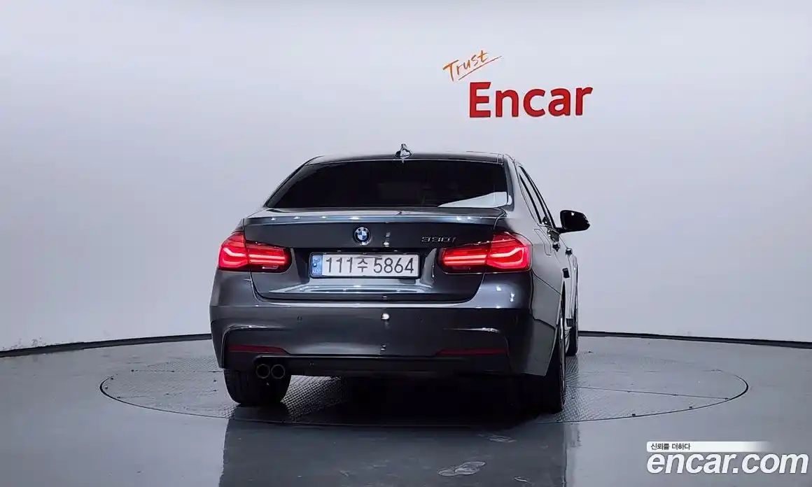 BMW 3 серия 2018 2.0 автомат (гидро), фото 4