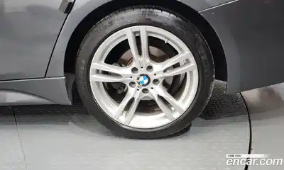BMW 3 серия 2018 2.0 автомат (гидро), миниатюра 7