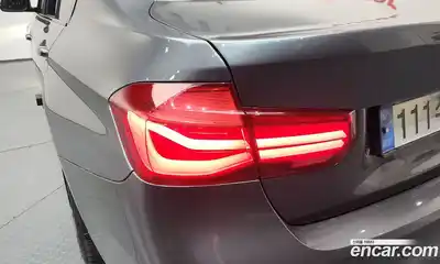 BMW 3 серия 2018 2.0 автомат (гидро), миниатюра 9