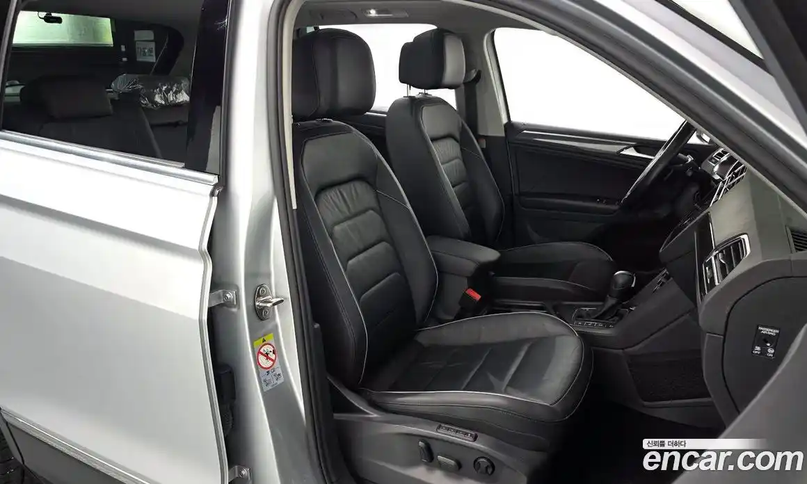 Volkswagen Tiguan 2020 2.0 автомат (гидро), фото 16