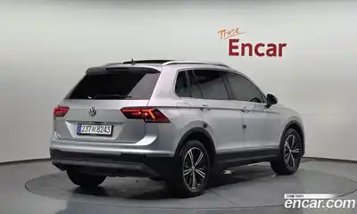 Volkswagen Tiguan 2020 2.0 автомат (гидро), миниатюра 2
