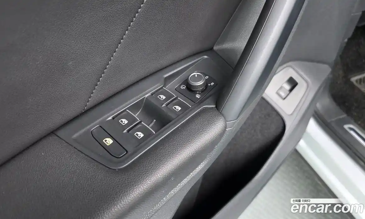 Volkswagen Tiguan 2020 2.0 автомат (гидро), фото 28