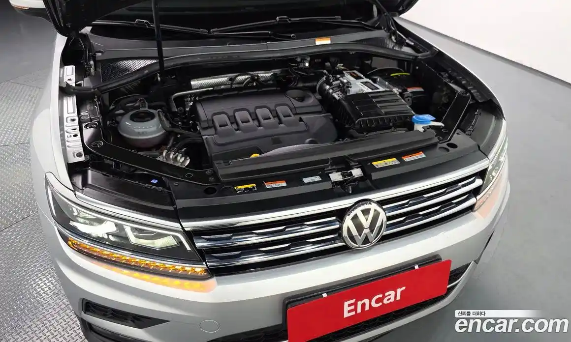 Volkswagen Tiguan 2020 2.0 автомат (гидро), фото 6