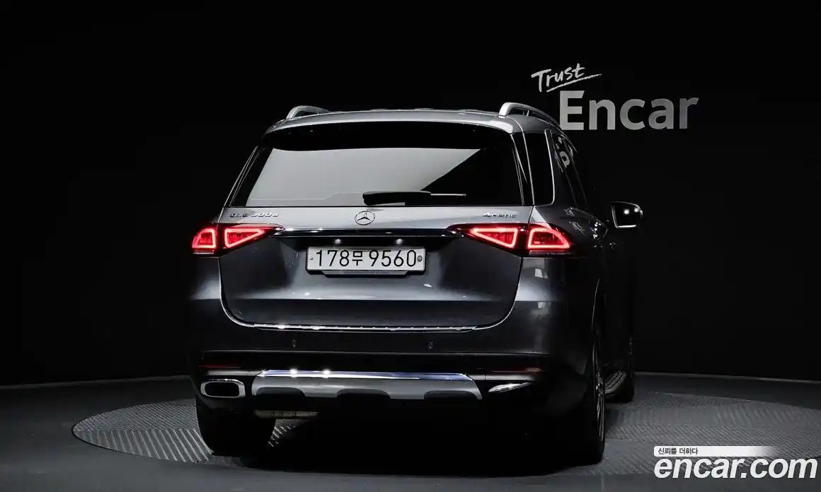 Mercedes-Benz GLE-Class 2019 1.9 гидро, фото 4 Mercedes-Benz GLE-Class 2019 1.9 гидро, фото 4