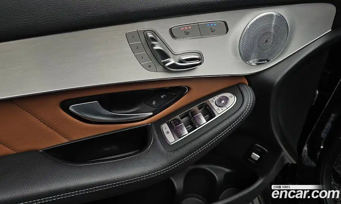 Mercedes-Benz GLC-Class 2020 2.0 гидро, фото 23