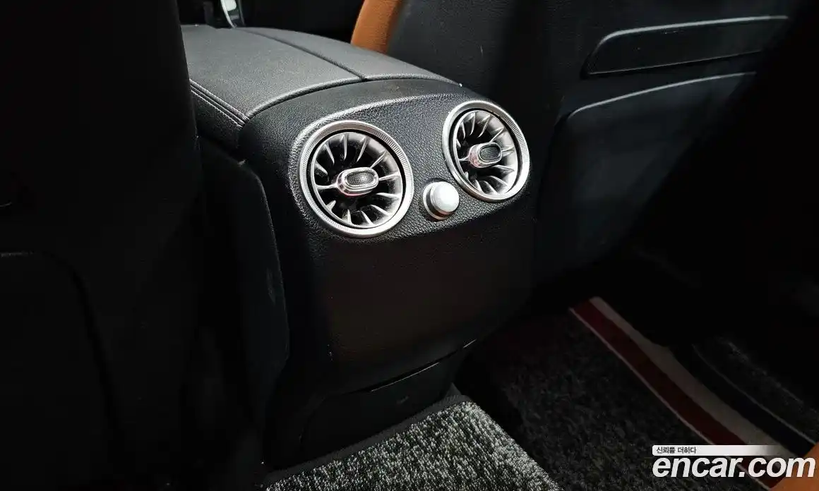 Mercedes-Benz GLC-Class 2020 2.0 гидро, фото 35