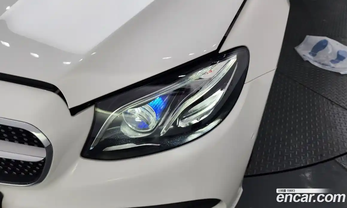 Mercedes-Benz E-Class 2020 1.9 автомат (гидро), фото 8