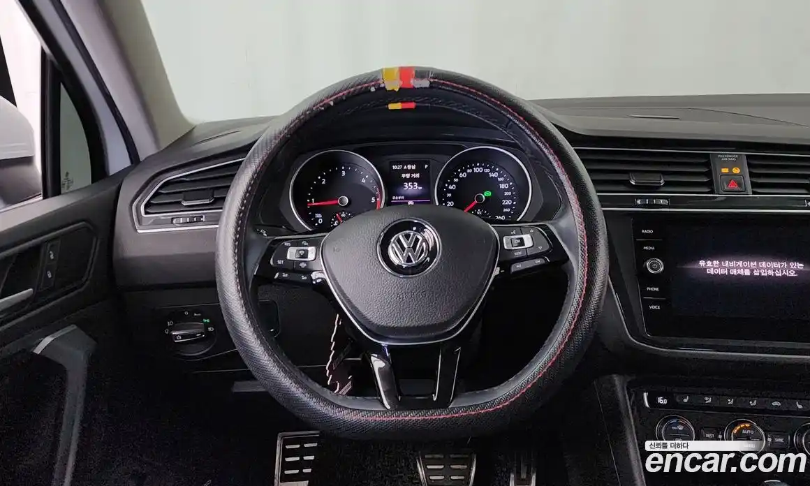 Volkswagen Tiguan 2020 2.0 автомат (гидро), фото 13