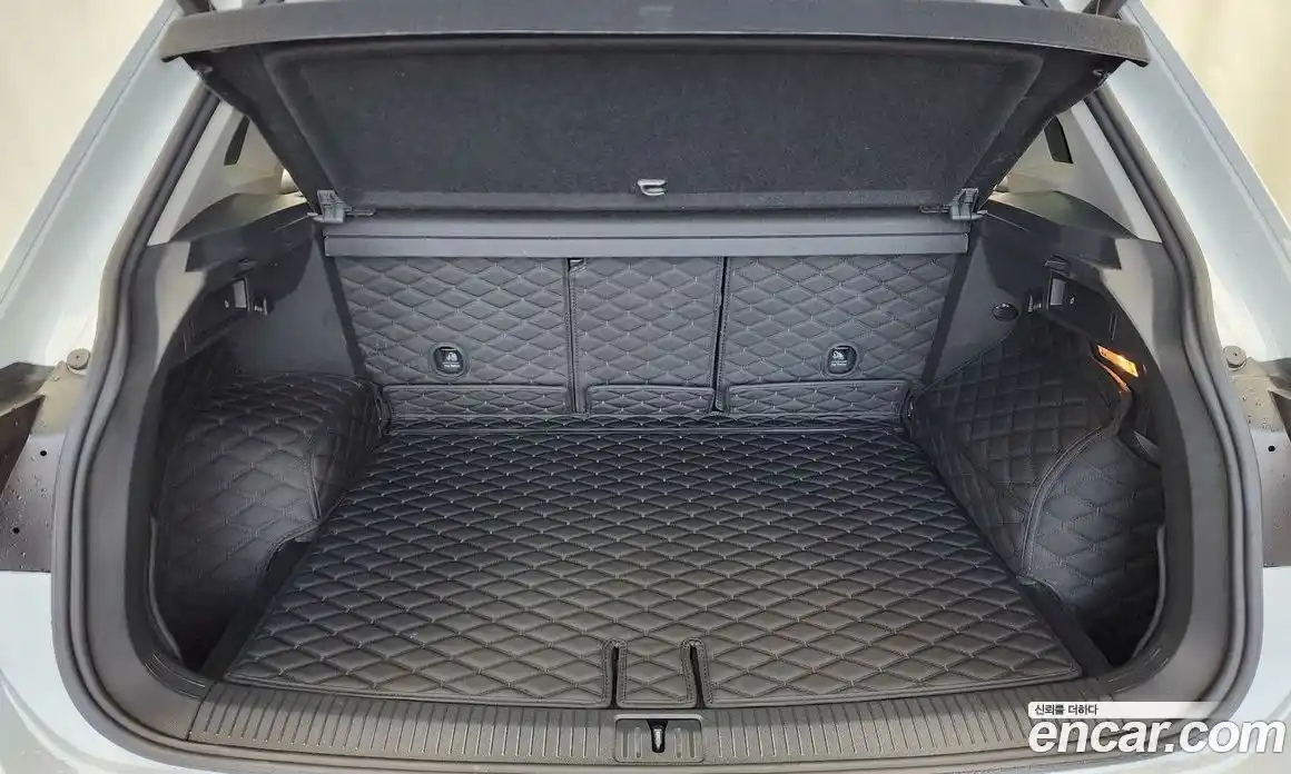 Volkswagen Tiguan 2020 2.0 автомат (гидро), фото 20