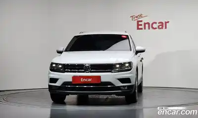 Volkswagen Tiguan 2020 2.0 автомат (гидро), миниатюра 3