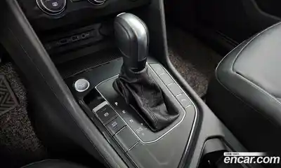Volkswagen Tiguan 2020 2.0 автомат (гидро), миниатюра 9