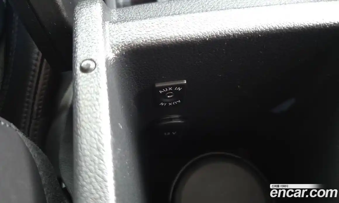 Volkswagen Tiguan 2012 2.0 автомат (гидро), фото 12