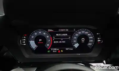 Audi A3 2022 2.0 автомат (гидро), миниатюра 11