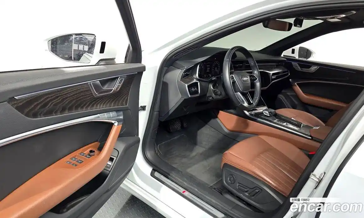 Audi A6 2020 2.0 автомат (гидро), фото 13