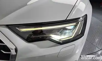 Audi A6 2020 2.0 автомат (гидро), миниатюра 8
