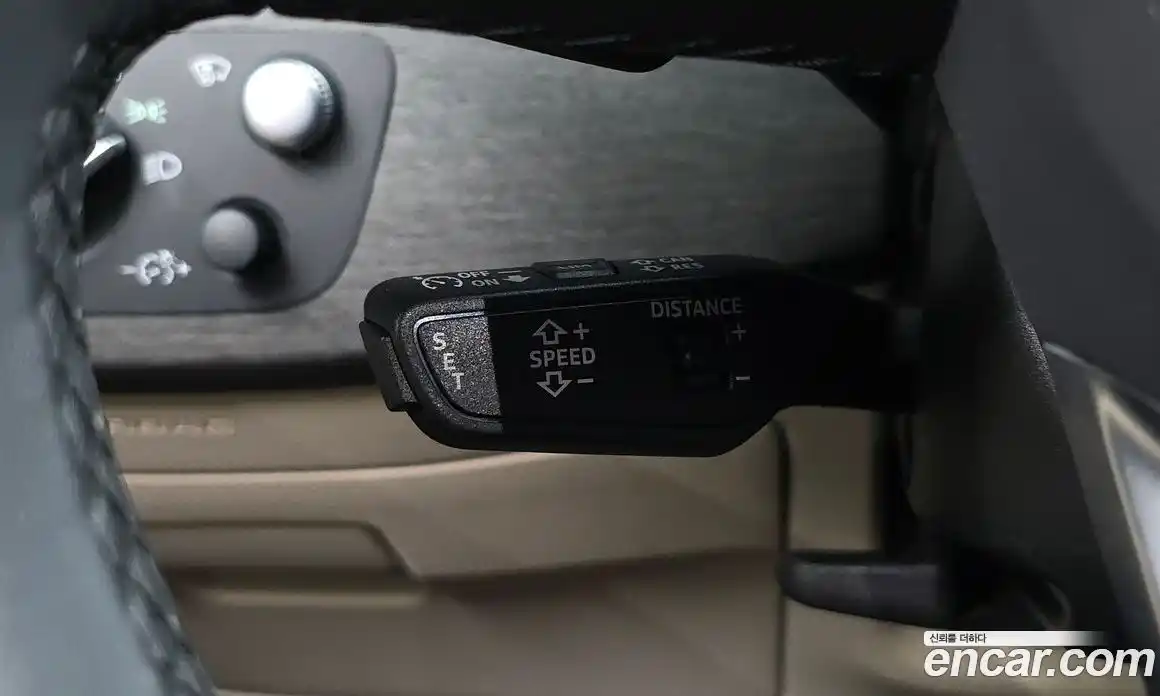 Audi A4 2023 2.0 автомат (гидро), фото 25