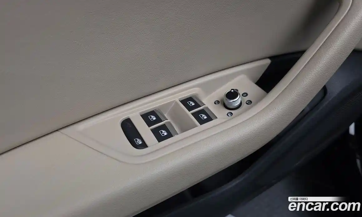 Audi A4 2023 2.0 автомат (гидро), фото 27