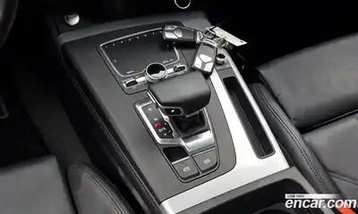 Audi Q5 2020 2.0 автомат (гидро), миниатюра 11