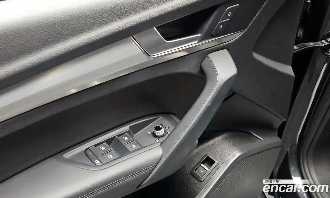 Audi Q5 2020 2.0 автомат (гидро), фото 26