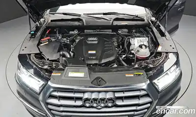 Audi Q5 2020 2.0 автомат (гидро), миниатюра 5