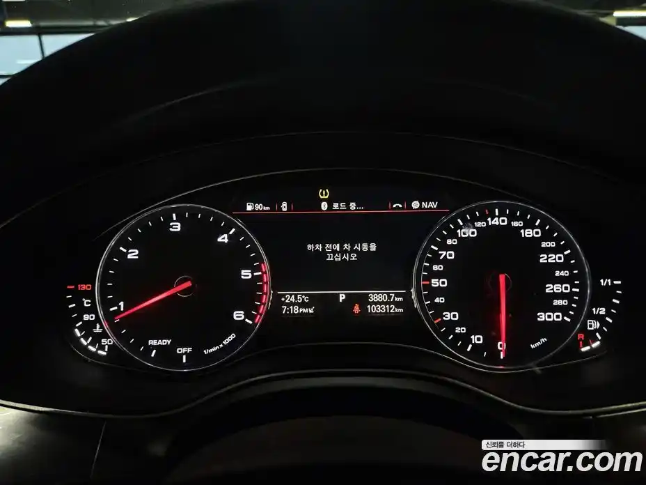 Audi A6 2018 2.0 автомат (гидро), фото 8