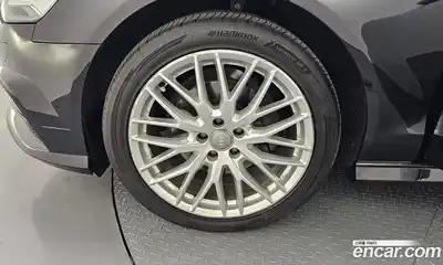 Audi A6 2018 2.0 автомат (гидро), миниатюра 5