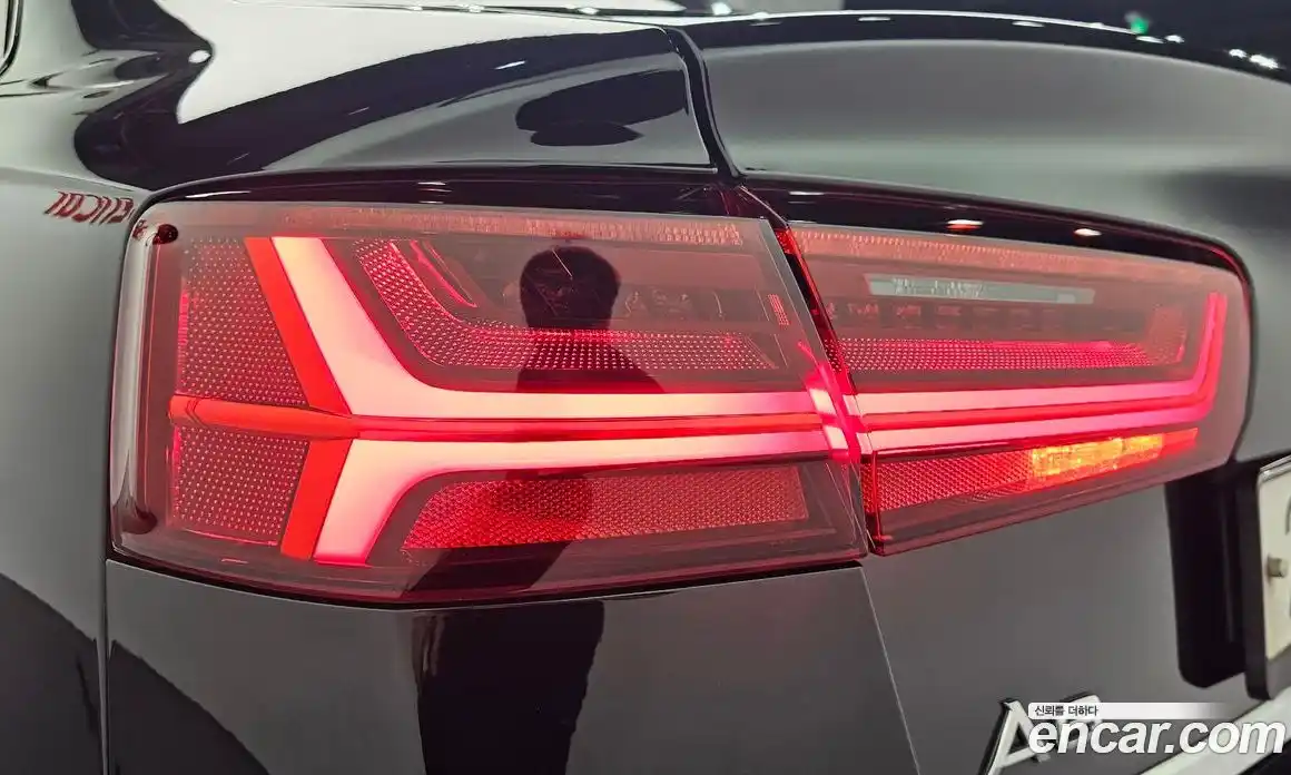 Audi A6 2018 2.0 автомат (гидро), фото 9