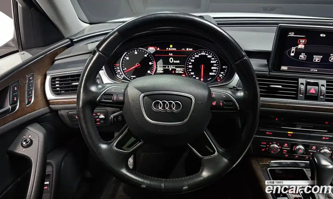 Audi A6 2015 3.0 автомат (гидро), фото 13