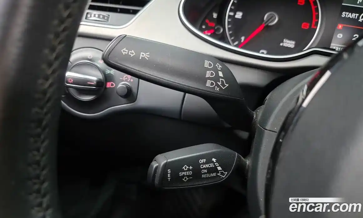 Audi A4 2014 2.0 автомат (гидро), фото 19