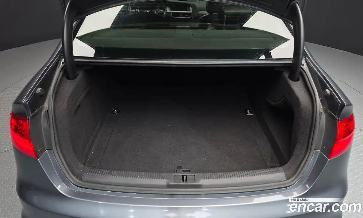 Audi A4 2014 2.0 автомат (гидро), фото 20