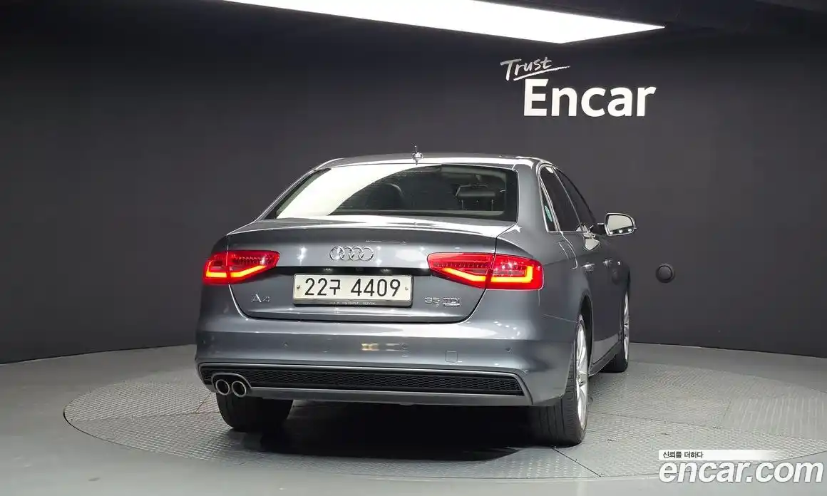 Audi A4 2014 2.0 автомат (гидро), фото 4