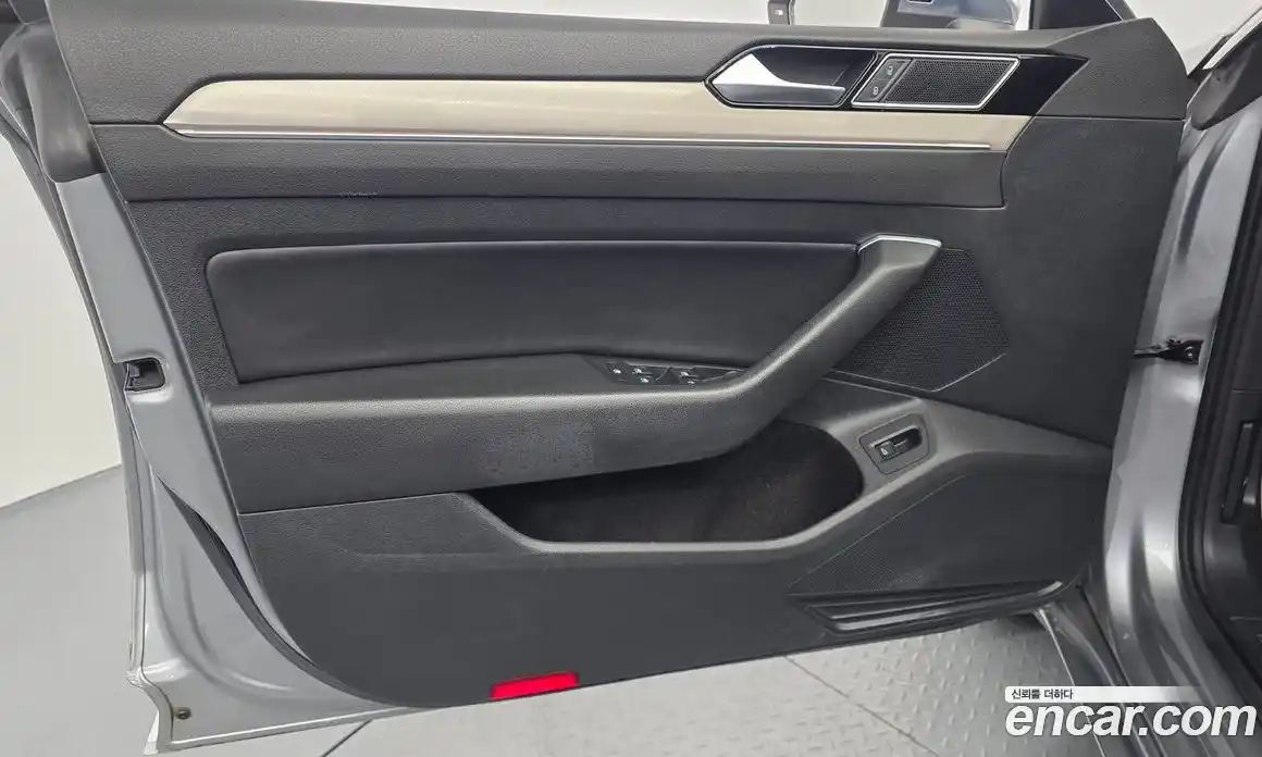 Volkswagen Arteon 2020 2.0 автомат (гидро), фото 14