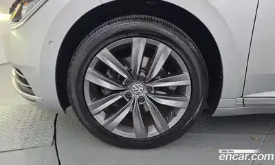 Volkswagen Arteon 2020 2.0 автомат (гидро), миниатюра 5