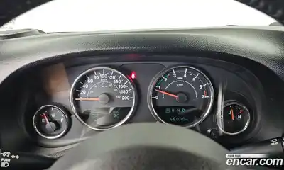 Jeep Wrangler 2017 3.6 автомат (гидро), миниатюра 11