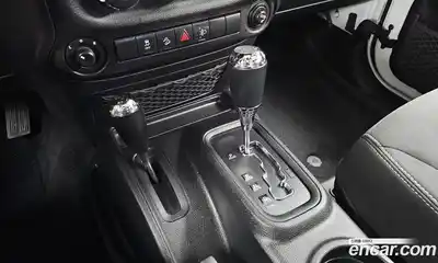 Jeep Wrangler 2017 3.6 автомат (гидро), миниатюра 12