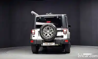 Jeep Wrangler 2017 3.6 автомат (гидро), миниатюра 4