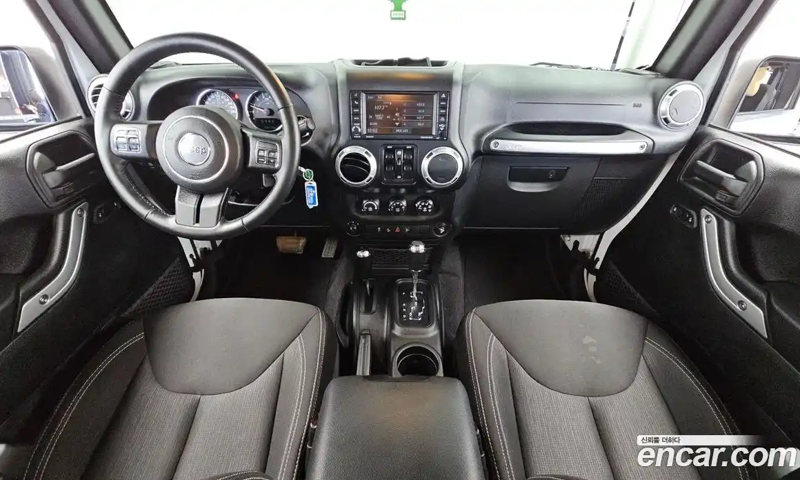 Jeep Wrangler 2017 3.6 автомат (гидро), фото 10