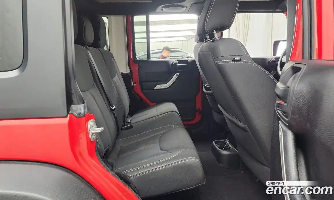 Jeep Wrangler 2016 3.6 автомат (гидро), фото 11