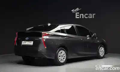 Toyota Prius 2018 1.8 автомат (гидро), миниатюра 2 Toyota Prius 2018 1.8 автомат (гидро), миниатюра 2