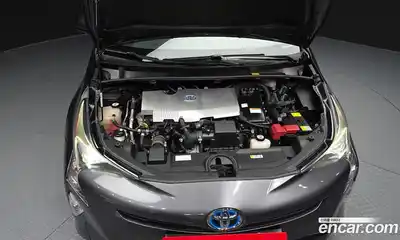 Toyota Prius 2018 1.8 автомат (гидро), миниатюра 6 Toyota Prius 2018 1.8 автомат (гидро), миниатюра 6