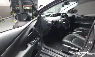 Toyota Prius 2018 1.8 автомат (гидро), миниатюра 10 Toyota Prius 2018 1.8 автомат (гидро), миниатюра 10
