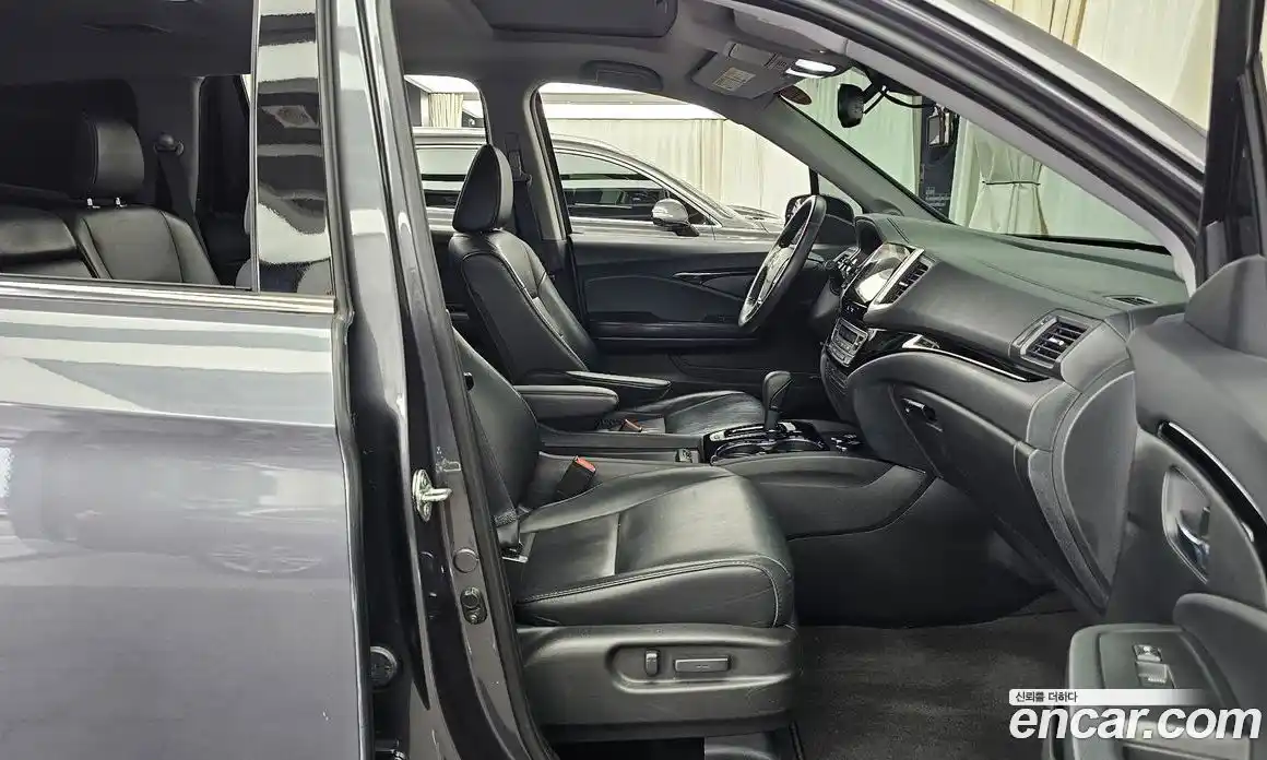 Honda Pilot 2018 3.5 автомат (гидро), фото 17