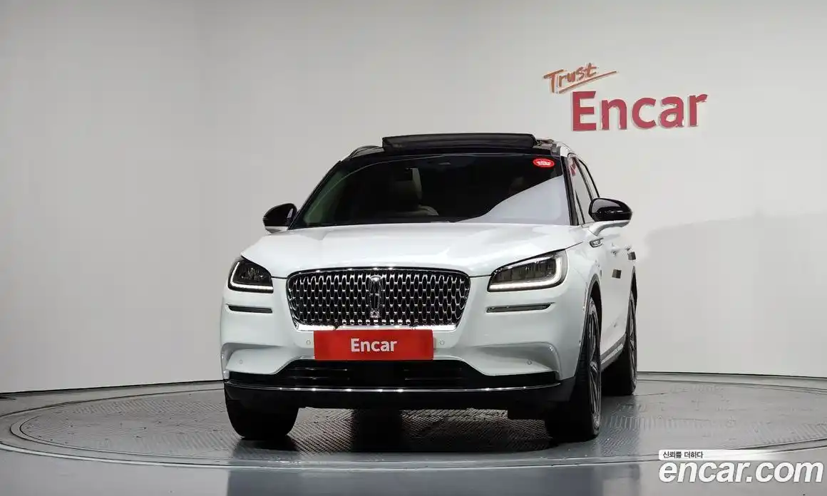 Lincoln Corsair 2022 2.0 автомат (гидро), фото 3 Lincoln Corsair 2022 2.0 автомат (гидро), фото 3